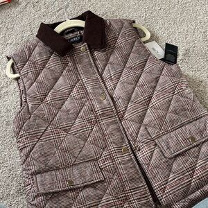 Plaid Quilted Vest with Brown Collar